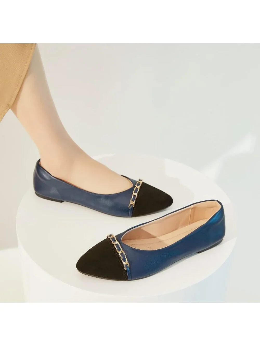 Women's Navy Crimping Faux Suede Ballet Flat Pointed Toe Comfortable Dress Shoes